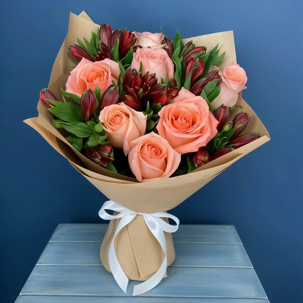 Букет цветов из: Розы и Альстромерии в Нерастанное