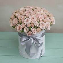 Цветочная композиция из Розы в шляпной коробке в Нерастанное