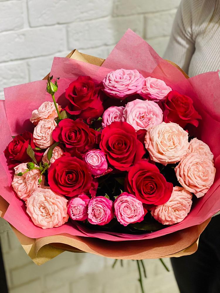 Букет цветов из: Розы в Нерастанное