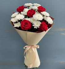 Букет цветов из:  Розы и Хризантемы в Нерастанное