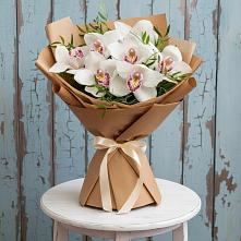 Букет цветов из:  Орхидеи и Розы #REPLACE_PRED# Нерастанное